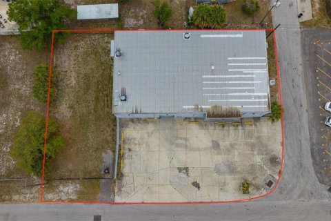 Commercial property in Tampa, Florida 516.07 sq.m. № 2217702 - photo 6
