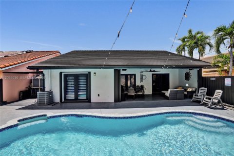 Villa ou maison à vendre à Miami Lakes, Floride: 4 chambres, 180.51 m2 № 2361687 - photo 26