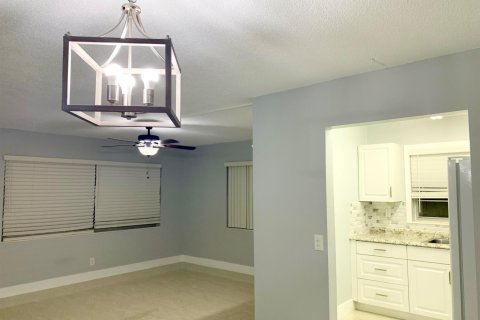Copropriété à vendre à West Palm Beach, Floride: 1 chambre, 63.55 m2 № 2077491 - photo 11