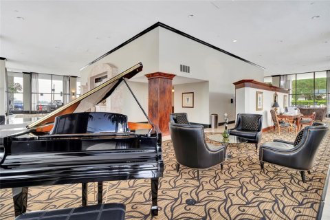 Condo in Orlando, Florida, 2 bedrooms № 2221905 - photo 25