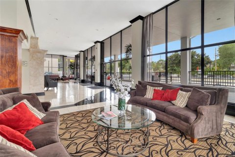 Condo in Orlando, Florida, 2 bedrooms № 2221905 - photo 23