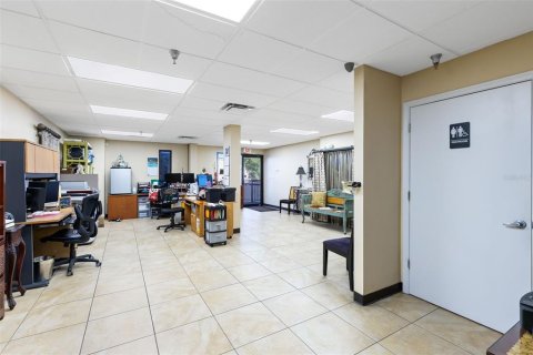 Propiedad comercial en alquiler en Longwood, Florida, 464.51 m2 № 1686464 - foto 25