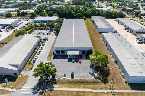 Propiedad comercial en alquiler en Longwood, Florida, 464.51 m2 № 1686464 - foto 3