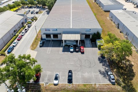 Propiedad comercial en alquiler en Longwood, Florida, 464.51 m2 № 1686464 - foto 2