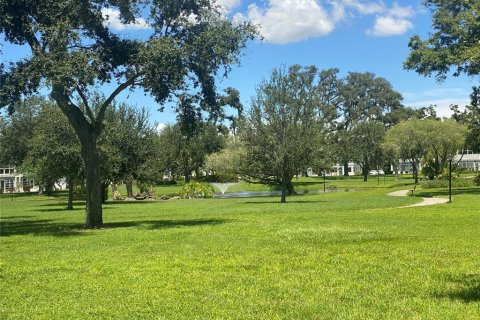 Condo in Seminole, Florida, 2 bedrooms  № 1851364 - photo 7