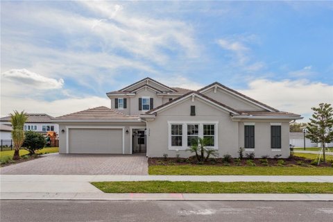 House in Gotha, Florida 4 bedrooms, 380.81 sq.m. № 2299140