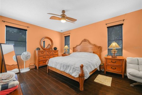 House in Lake Wales, Florida 4 bedrooms, 239.59 sq.m. № 1735567 - photo 25