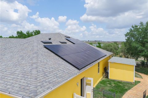 House in Lake Wales, Florida 4 bedrooms, 239.59 sq.m. № 1735567 - photo 10