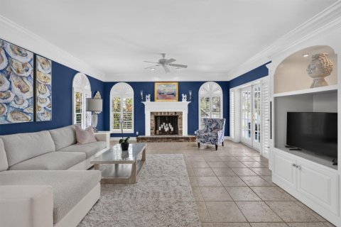 House in Palm Beach Gardens, Florida 4 bedrooms, 312.71 sq.m. № 2401266 - photo 26
