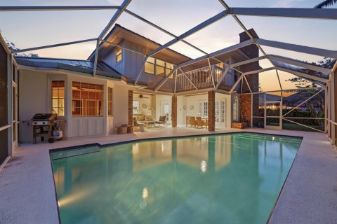 House in Palm Beach Gardens, Florida 4 bedrooms, 312.71 sq.m. № 2401266 - photo 5