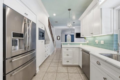House in Palm Beach Gardens, Florida 4 bedrooms, 312.71 sq.m. № 2401266 - photo 17