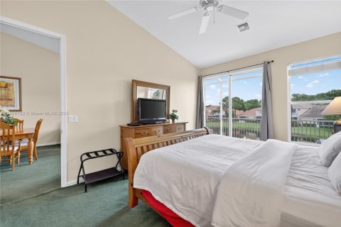 Touwnhouse à vendre à Port St. Lucie, Floride: 3 chambres, 173.36 m2 № 2022599 - photo 19