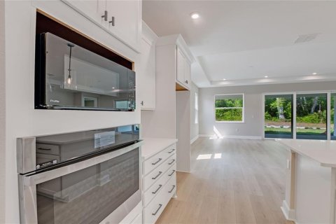 Casa en venta en DeLand, Florida, 3 dormitorios, 231.88 m2 № 2151406 - foto 14