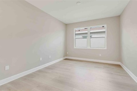 Casa en venta en DeLand, Florida, 3 dormitorios, 231.88 m2 № 2151406 - foto 5