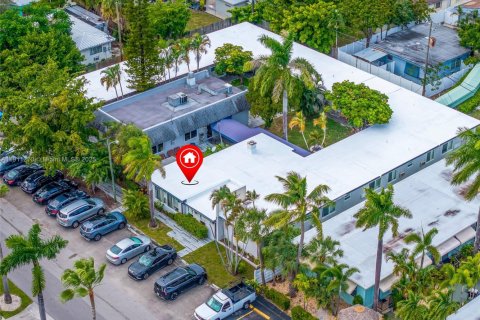 Propiedad comercial en venta en Hollywood, Florida № 1973421 - foto 19
