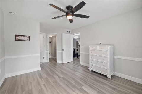 Condo in Kissimmee, Florida, 2 bedrooms  № 2224908 - photo 8
