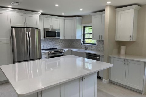 Apartment in Boynton Beach, Florida 2 bedrooms, 99.78 sq.m. № 2083872 - photo 12