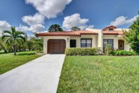 Apartment in Boynton Beach, Florida 2 bedrooms, 99.78 sq.m. № 2083872