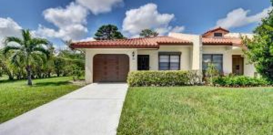 Apartment in Boynton Beach, Florida 2 bedrooms, 99.78 sq.m. № 2083872