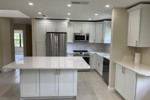 Apartment in Boynton Beach, Florida 2 bedrooms, 99.78 sq.m. № 2083872 - photo 11