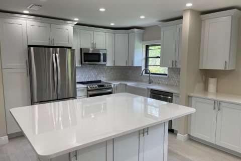 Apartment in Boynton Beach, Florida 2 bedrooms, 99.78 sq.m. № 2083872 - photo 13
