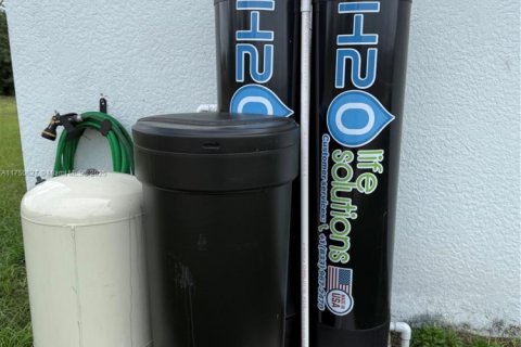 Купить виллу или дом в Лихай-Эйкерс, Флорида 3 спальни, № 1985391 - фото 11