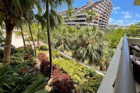 Condominio en alquiler en Key Biscayne, Florida, 2 dormitorios, 133.31 m2 № 1850766 - foto 22