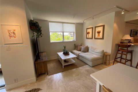 Condominio en alquiler en Key Biscayne, Florida, 2 dormitorios, 133.31 m2 № 1850766 - foto 13