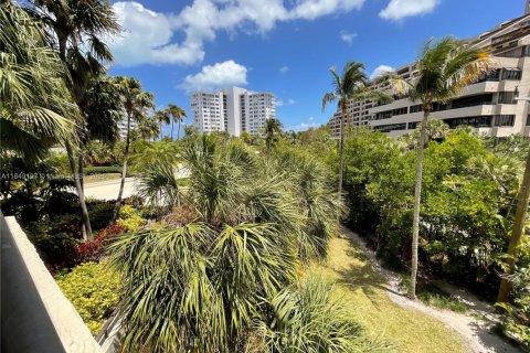 Condominio en alquiler en Key Biscayne, Florida, 2 dormitorios, 133.31 m2 № 1850766 - foto 24