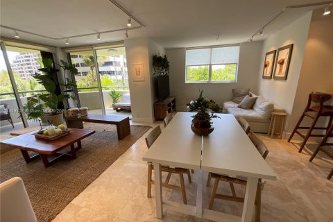 Condominio en alquiler en Key Biscayne, Florida, 2 dormitorios, 133.31 m2 № 1850766 - foto 12