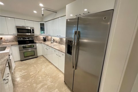 Condominio en alquiler en Key Biscayne, Florida, 2 dormitorios, 133.31 m2 № 1850766 - foto 26