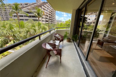 Condominio en alquiler en Key Biscayne, Florida, 2 dormitorios, 133.31 m2 № 1850766 - foto 21