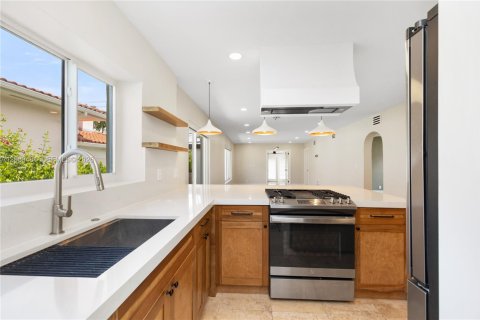 Casa en venta en Surfside, Florida, 3 dormitorios, 152.08 m2 № 2368300 - foto 19