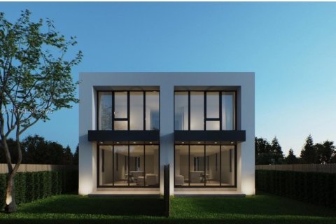 Propiedad comercial en venta en Miami, Florida, 433.3 m2 № 2029941 - foto 4