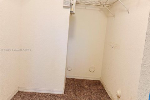 Condominio en alquiler en Homestead, Florida, 2 dormitorios, 76.37 m2 № 1951456 - foto 5