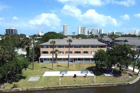Condominio en venta en Daytona Beach, Florida, 2 dormitorios, 73.21 m2 № 1534183 - foto 4