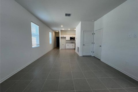 Casa en alquiler en Apopka, Florida, 5 dormitorios, 322.19 m2 № 1918741 - foto 24