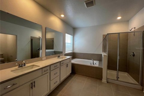 Casa en alquiler en Apopka, Florida, 5 dormitorios, 322.19 m2 № 1918741 - foto 21