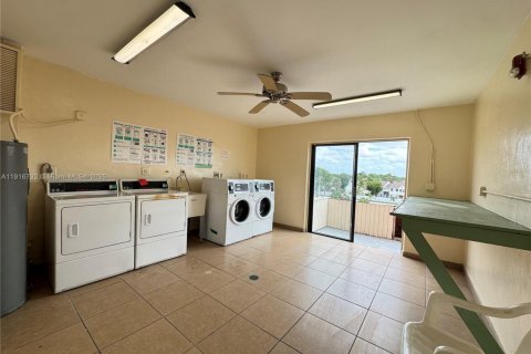 Copropriété à louer à Hialeah, Floride: 1 chambre, 61.32 m2 № 1973671 - photo 19