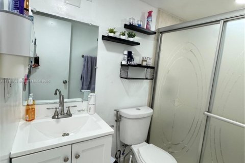 Copropriété à louer à Hialeah, Floride: 1 chambre, 61.32 m2 № 1973671 - photo 14