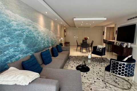 Condo in Bal Harbour, Florida, 2 bedrooms  № 1739294 - photo 5