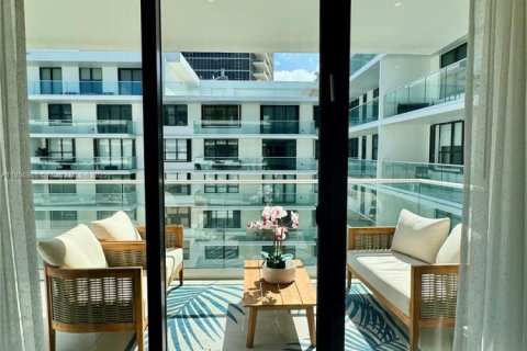 Condo in Bal Harbour, Florida, 2 bedrooms  № 1739294 - photo 20