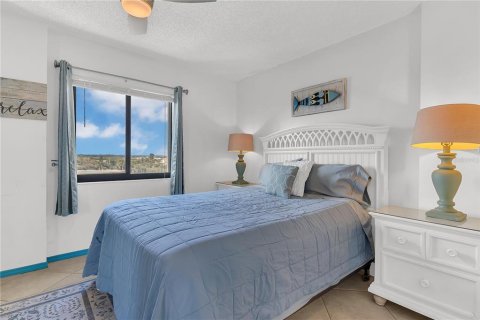 Condo in Daytona Beach, Florida, 2 bedrooms № 2288058 - photo 6