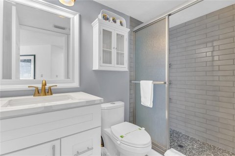 Condo in Daytona Beach, Florida, 2 bedrooms № 2288058 - photo 8
