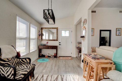Casa en venta en Daytona Beach, Florida, 2 dormitorios, 91.42 m2 № 2420193 - foto 5