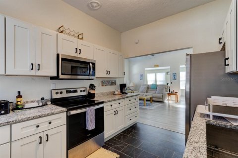 Casa en venta en Daytona Beach, Florida, 2 dormitorios, 91.42 m2 № 2420193 - foto 14
