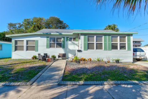 Casa en Daytona Beach, Florida 2 dormitorios, 91.42 m2 № 2420193