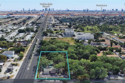 Commercial property in Pembroke Park, Florida № 1890278 - photo 3