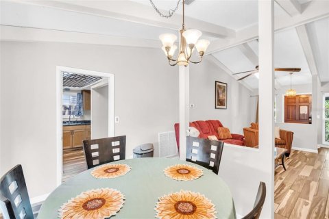 Casa en venta en Largo, Florida, 2 dormitorios, 83.61 m2 № 1880535 - foto 12