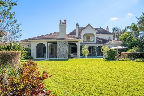 House in Windermere, Florida 5 bedrooms, 699.46 sq.m. № 2100051 - photo 26